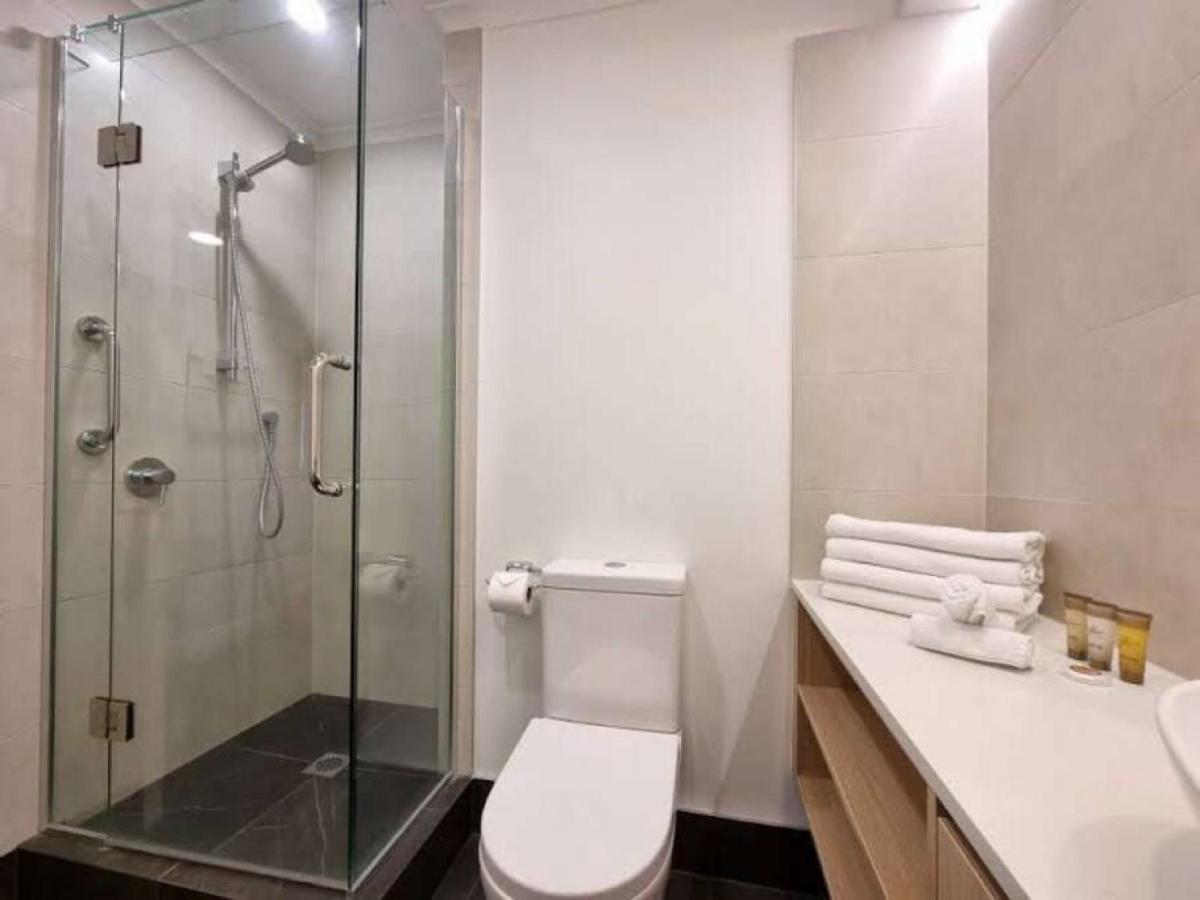 Sweet Escape Cbd Studio With Pool And Gym Auckland Exterior photo