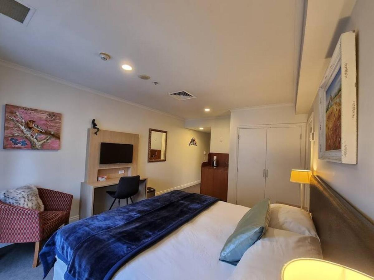 Sweet Escape Cbd Studio With Pool And Gym Auckland Exterior photo